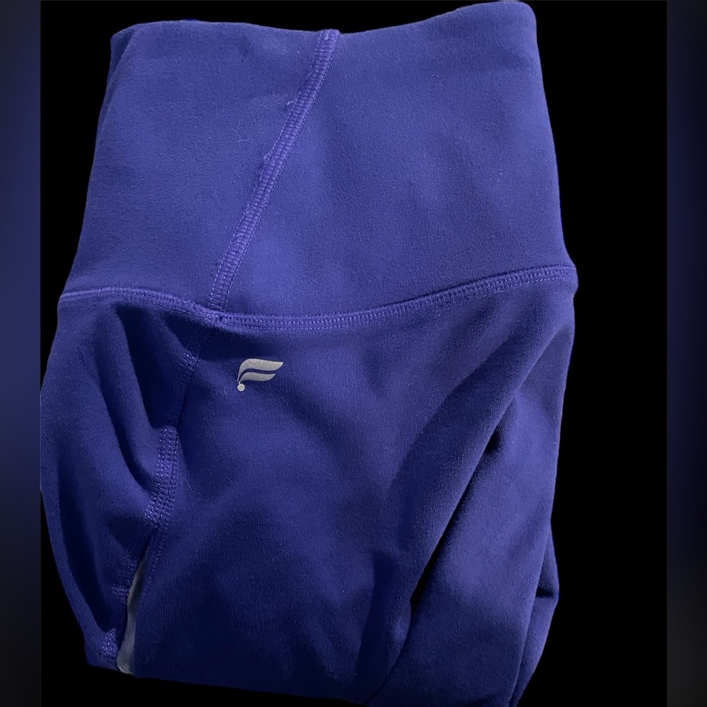 Fabletics, purple leggings
